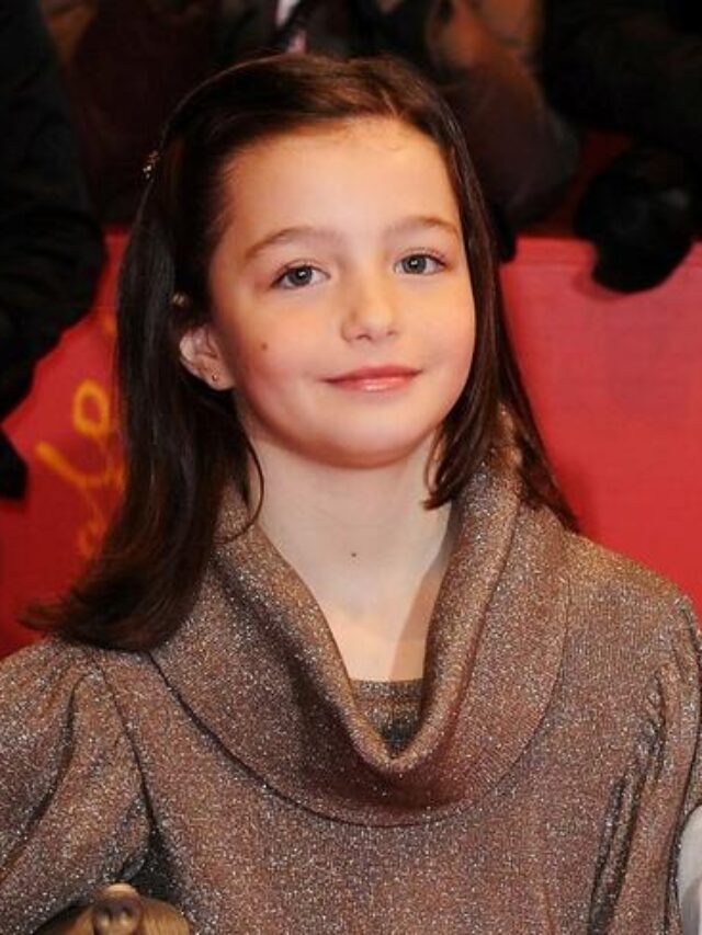 Former ‘Noah’ Child Star Sophie Nyweide’s Death at 24 Under Investigation for Foul Play