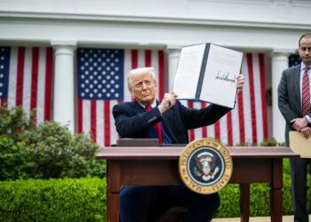 Supreme Court Hears Landmark Birthright Citizenship Case – Will 14th Amendment Be Redefined?